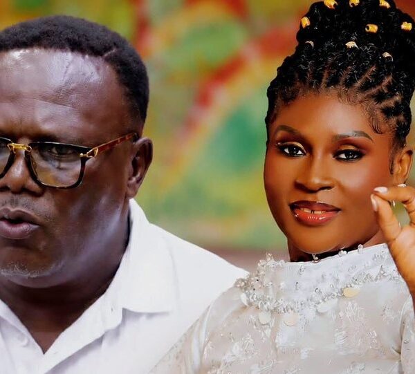 Rev. Kwame Ahenkan Bonsu, Esther Smith
